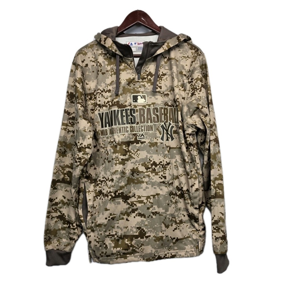 New York Yankees MLB Majestic Hoodie Digital Camo Athletic Pullover Size M 3167
